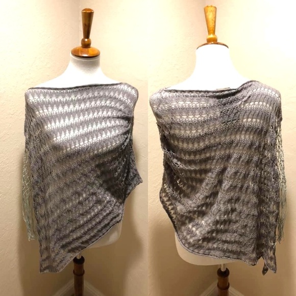 {Anthro} Knitted shawl poncho - Picture 1 of 5